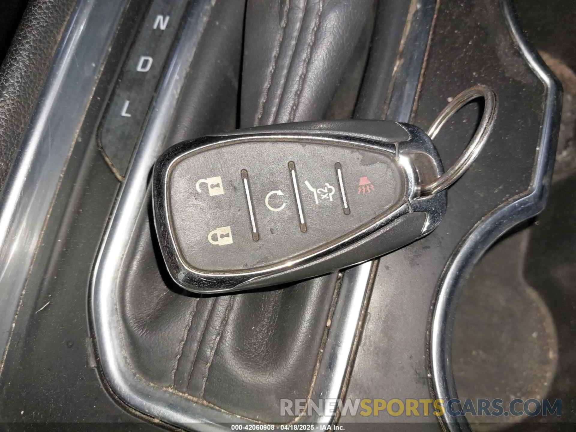 11 Photograph of a damaged car 1GNERGKW4KJ295579 CHEVROLET TRAVERSE 2019