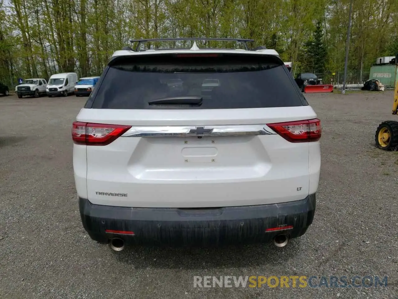 6 Photograph of a damaged car 1GNERGKW5KJ207932 CHEVROLET TRAVERSE 2019