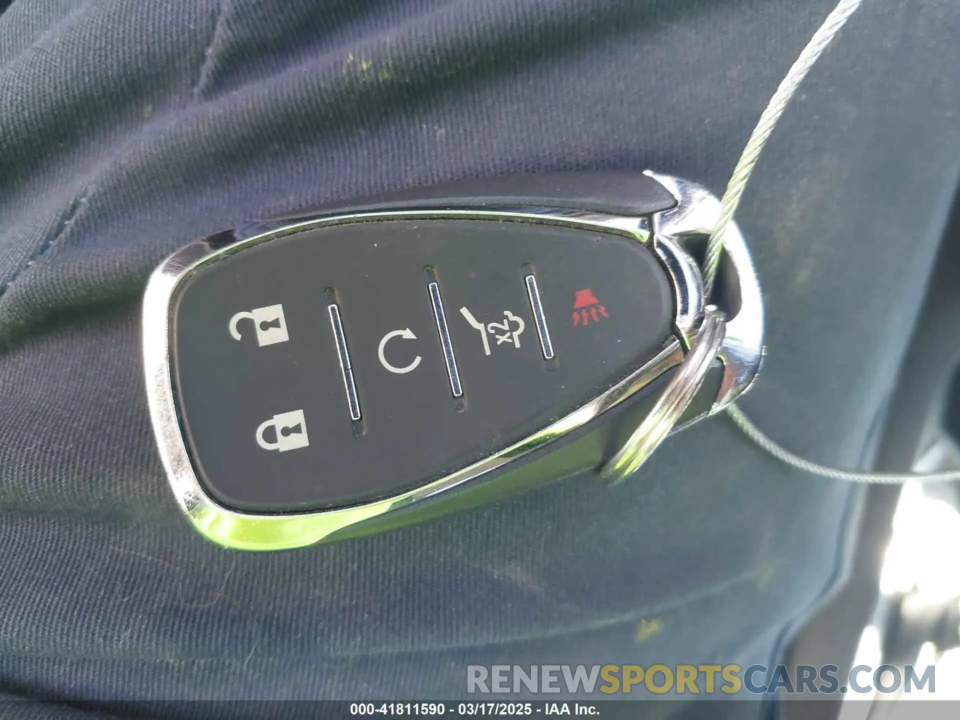 11 Photograph of a damaged car 1GNERGKW7KJ113986 CHEVROLET TRAVERSE 2019