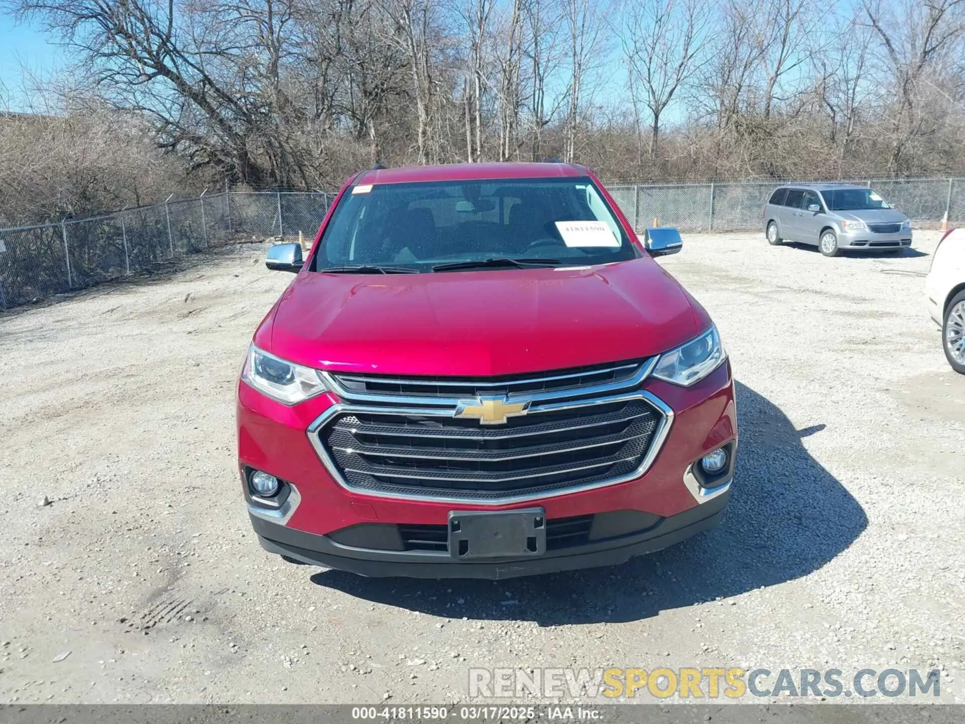 13 Photograph of a damaged car 1GNERGKW7KJ113986 CHEVROLET TRAVERSE 2019