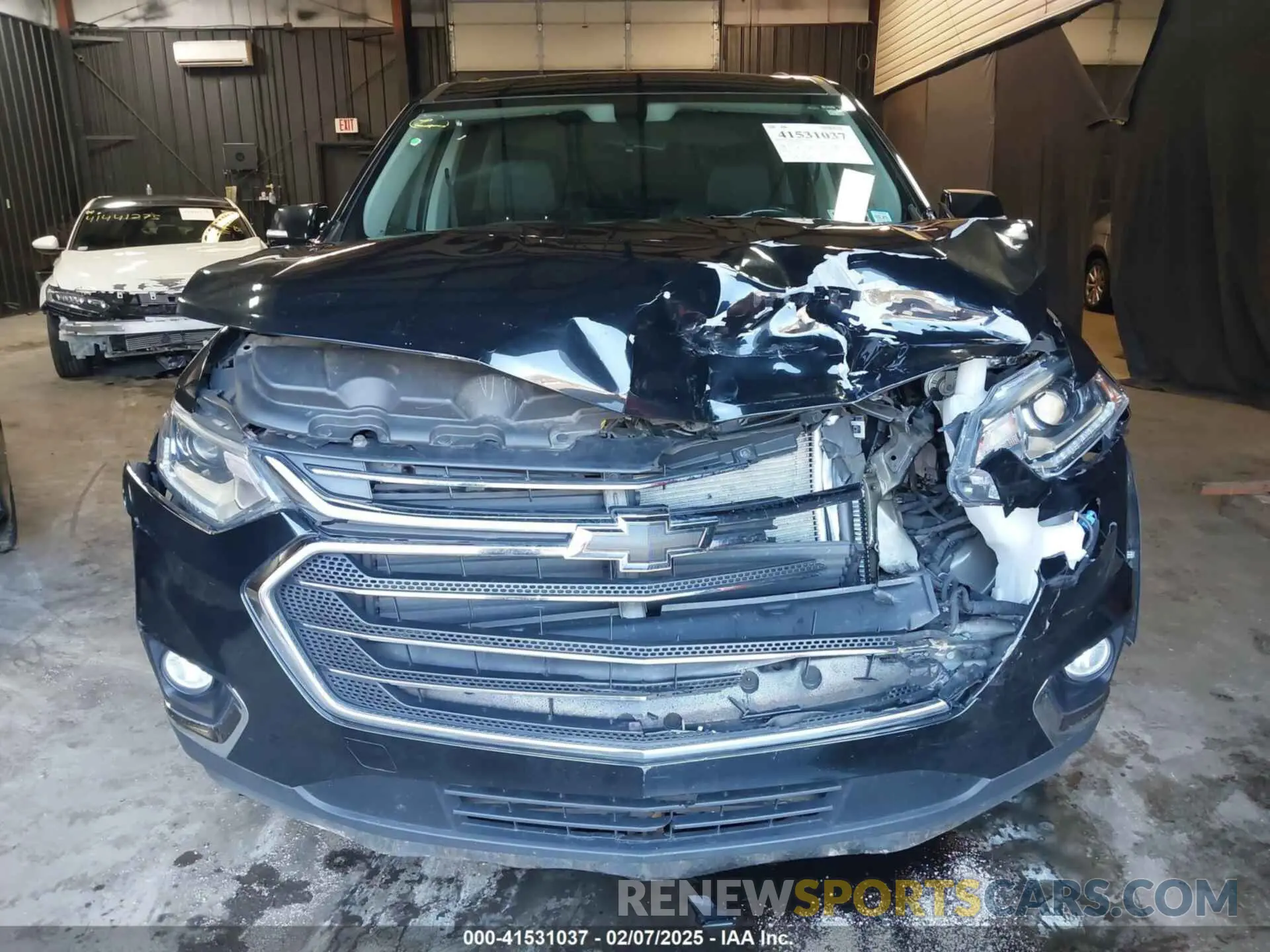 12 Photograph of a damaged car 1GNERGKW7KJ255903 CHEVROLET TRAVERSE 2019