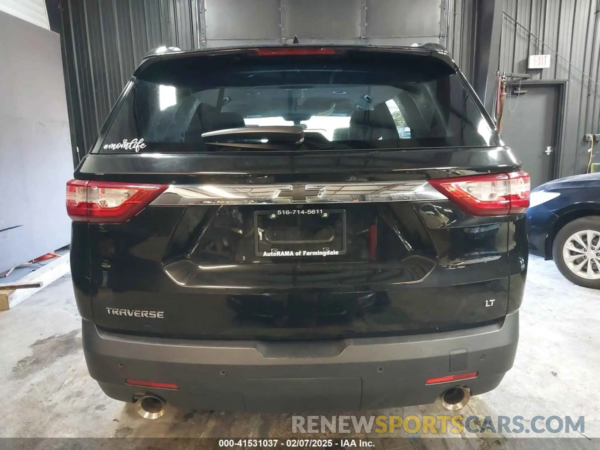 16 Photograph of a damaged car 1GNERGKW7KJ255903 CHEVROLET TRAVERSE 2019