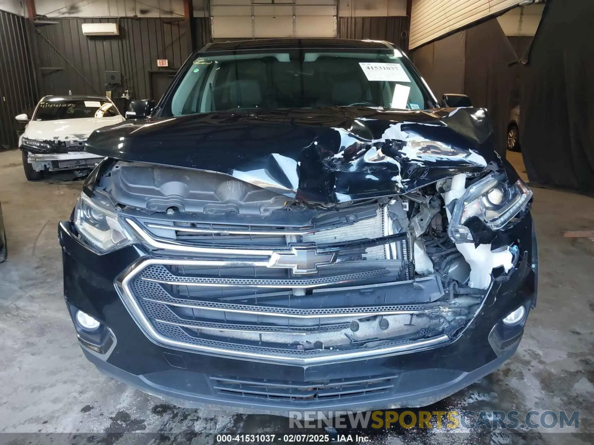 6 Photograph of a damaged car 1GNERGKW7KJ255903 CHEVROLET TRAVERSE 2019