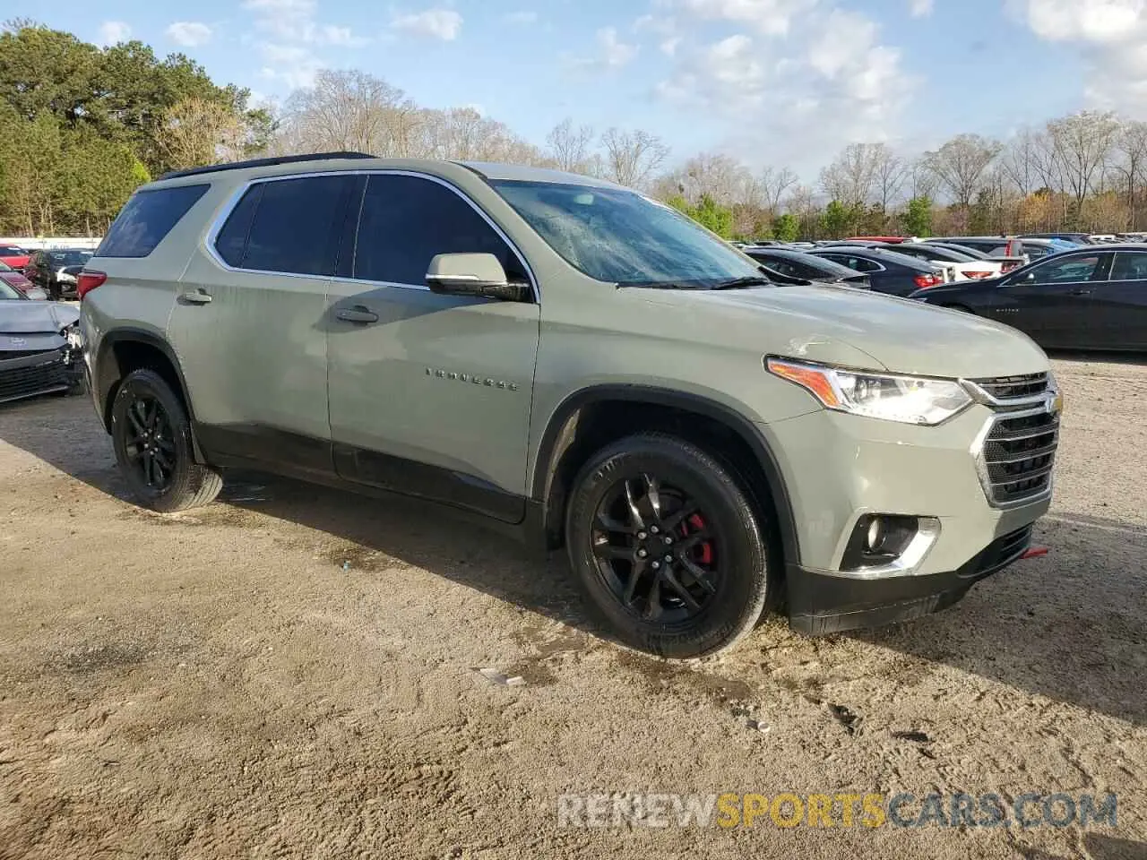 4 Photograph of a damaged car 1GNERGKW7KJ275083 CHEVROLET TRAVERSE 2019