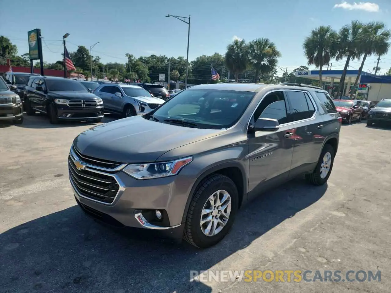 2 Photograph of a damaged car 1GNERGKW9KJ105548 CHEVROLET TRAVERSE 2019