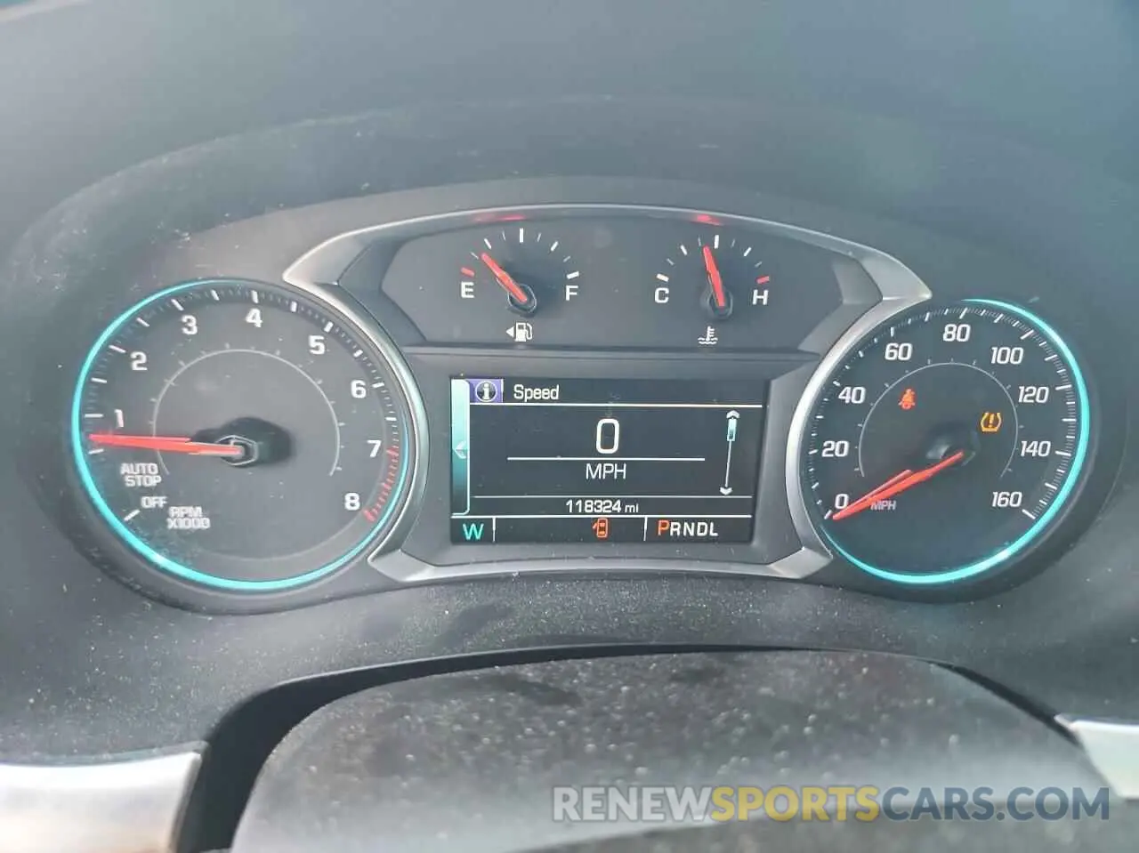 8 Photograph of a damaged car 1GNERGKW9KJ105548 CHEVROLET TRAVERSE 2019