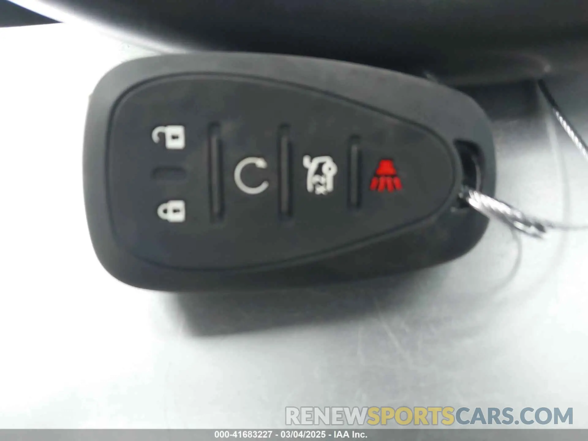 11 Фотография поврежденного автомобиля 1GNERGKW9KJ276624 CHEVROLET TRAVERSE 2019