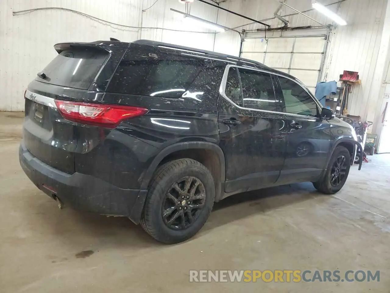 3 Photograph of a damaged car 1GNERGKW9KJ287140 CHEVROLET TRAVERSE 2019