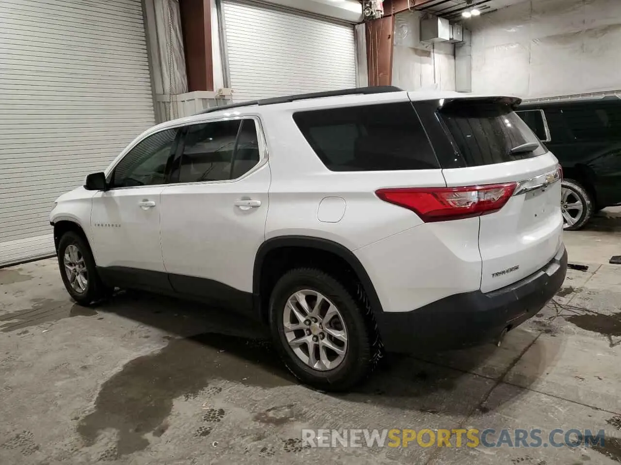 2 Фотография поврежденного автомобиля 1GNERHKW7KJ160912 CHEVROLET TRAVERSE 2019