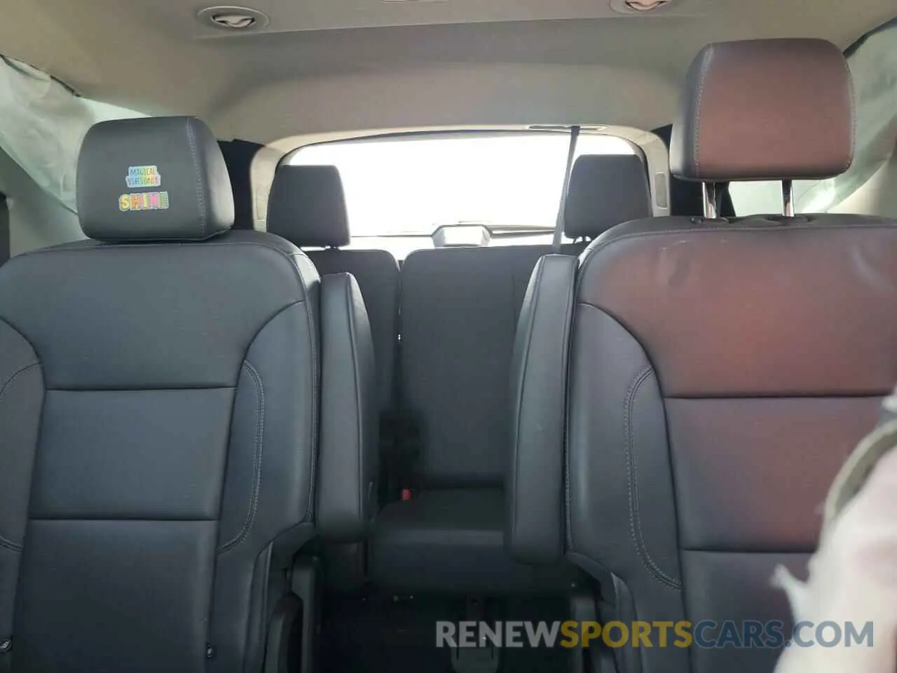 10 Photograph of a damaged car 1GNERHKW7KJ176298 CHEVROLET TRAVERSE 2019