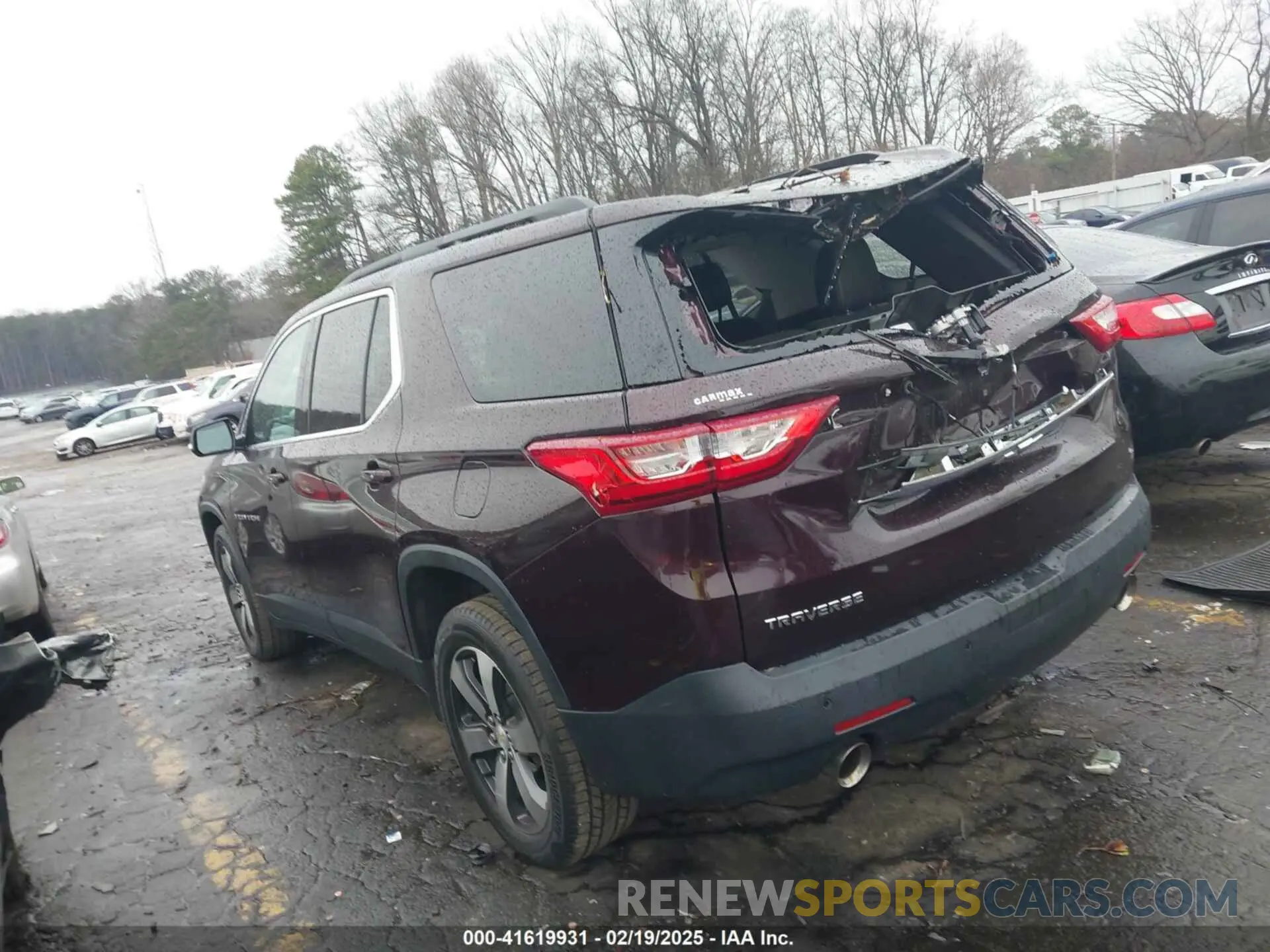 3 Фотография поврежденного автомобиля 1GNERHKW8KJ117969 CHEVROLET TRAVERSE 2019
