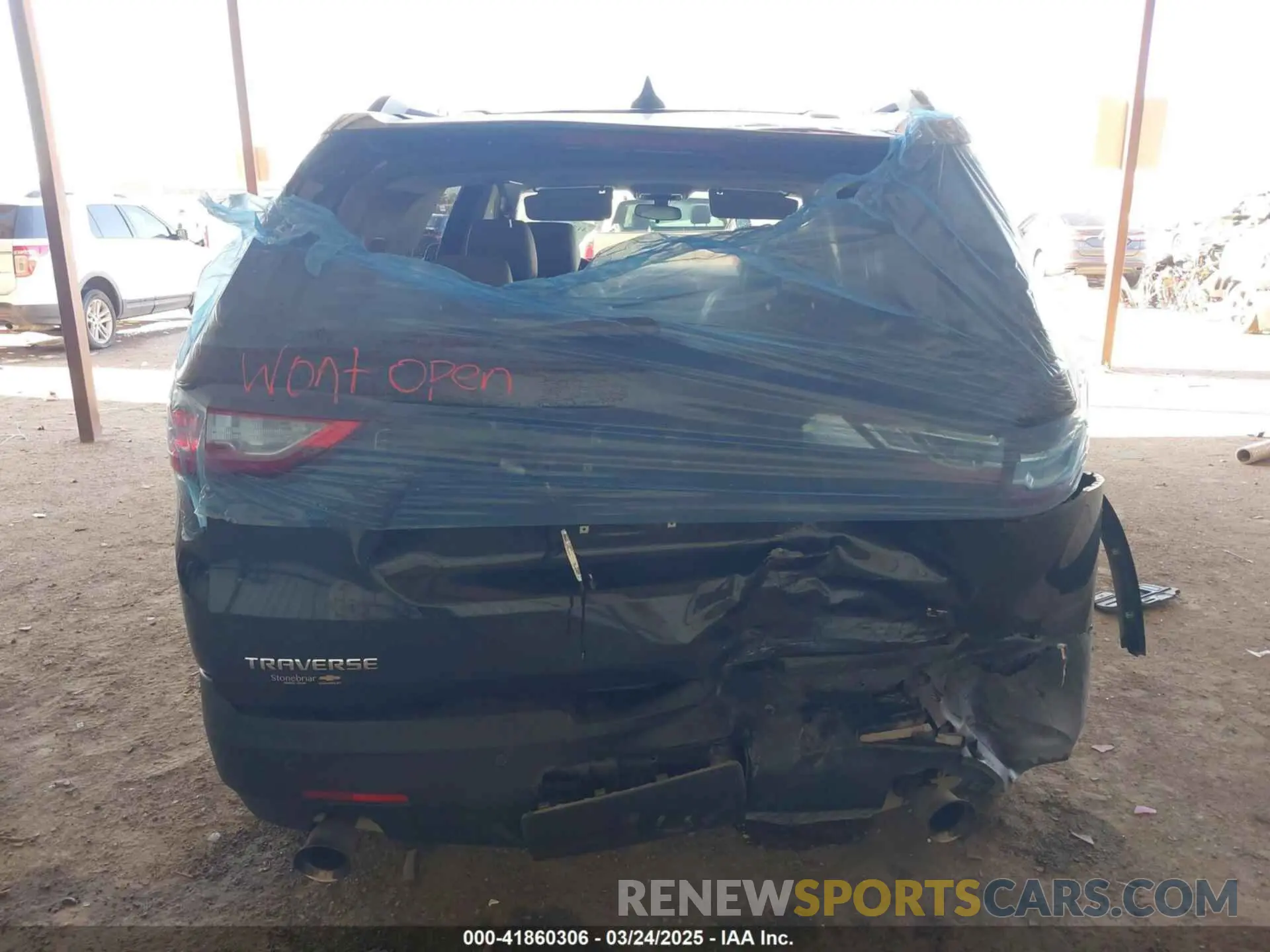 16 Photograph of a damaged car 1GNERHKW8KJ196799 CHEVROLET TRAVERSE 2019