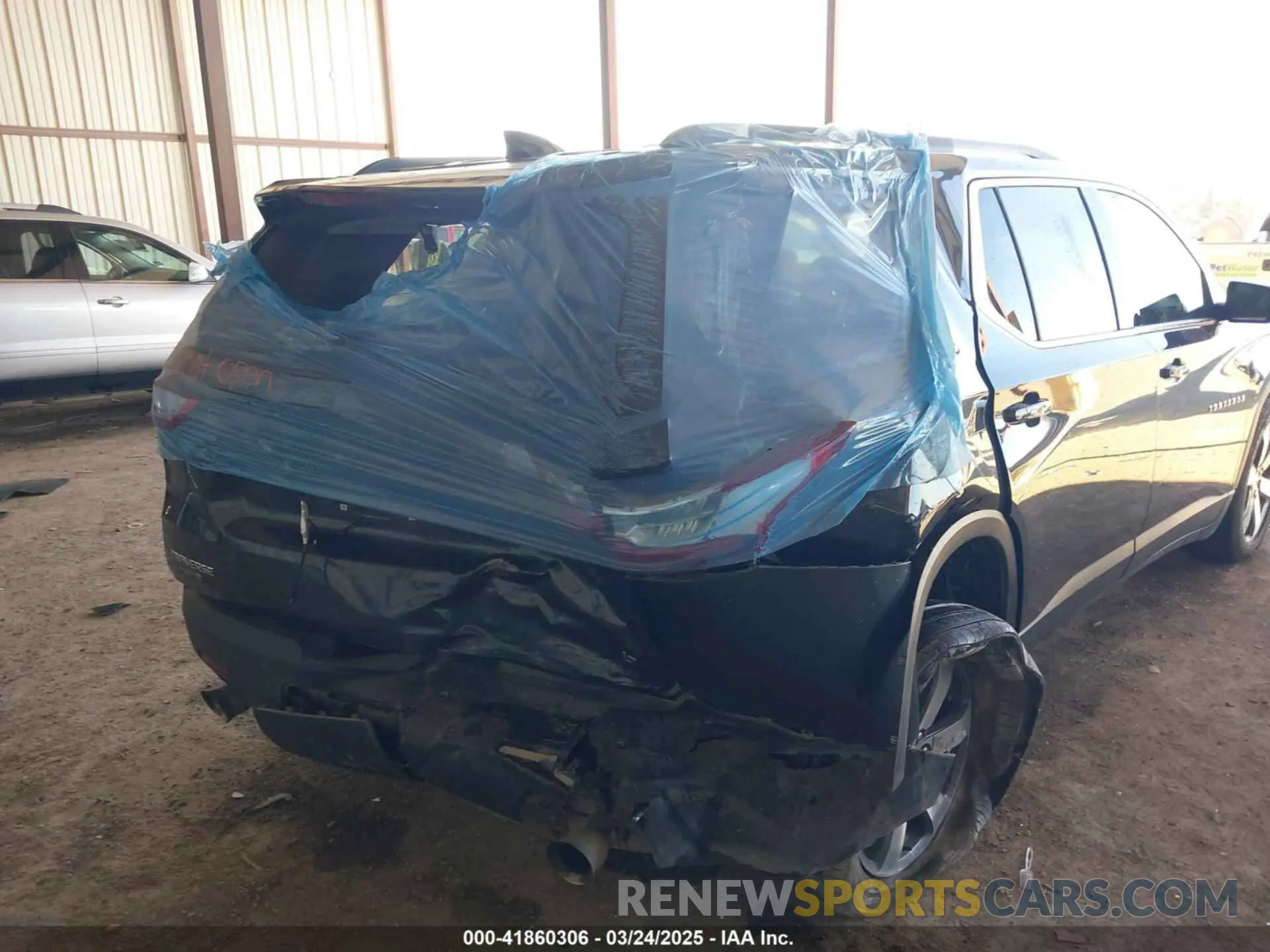 6 Photograph of a damaged car 1GNERHKW8KJ196799 CHEVROLET TRAVERSE 2019