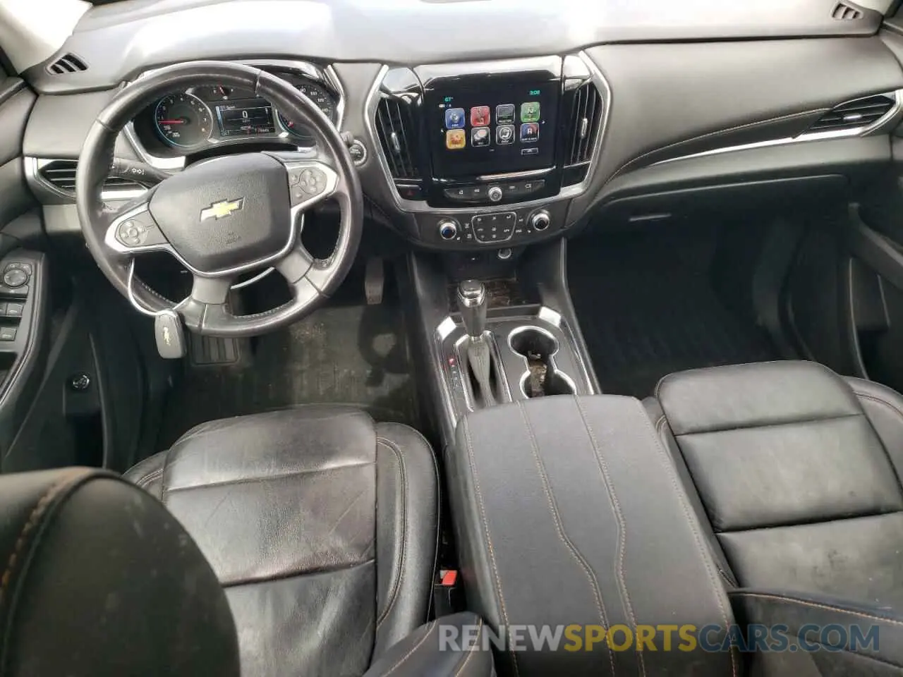 8 Photograph of a damaged car 1GNERHKWXKJ137382 CHEVROLET TRAVERSE 2019