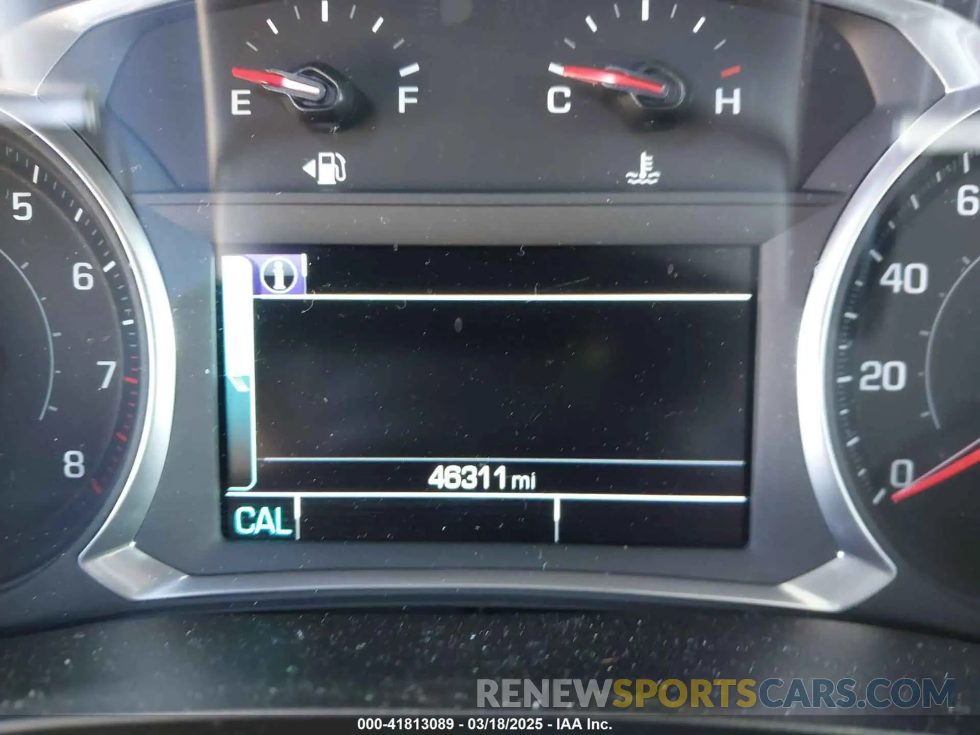 15 Photograph of a damaged car 1GNERJKW7KJ297338 CHEVROLET TRAVERSE 2019
