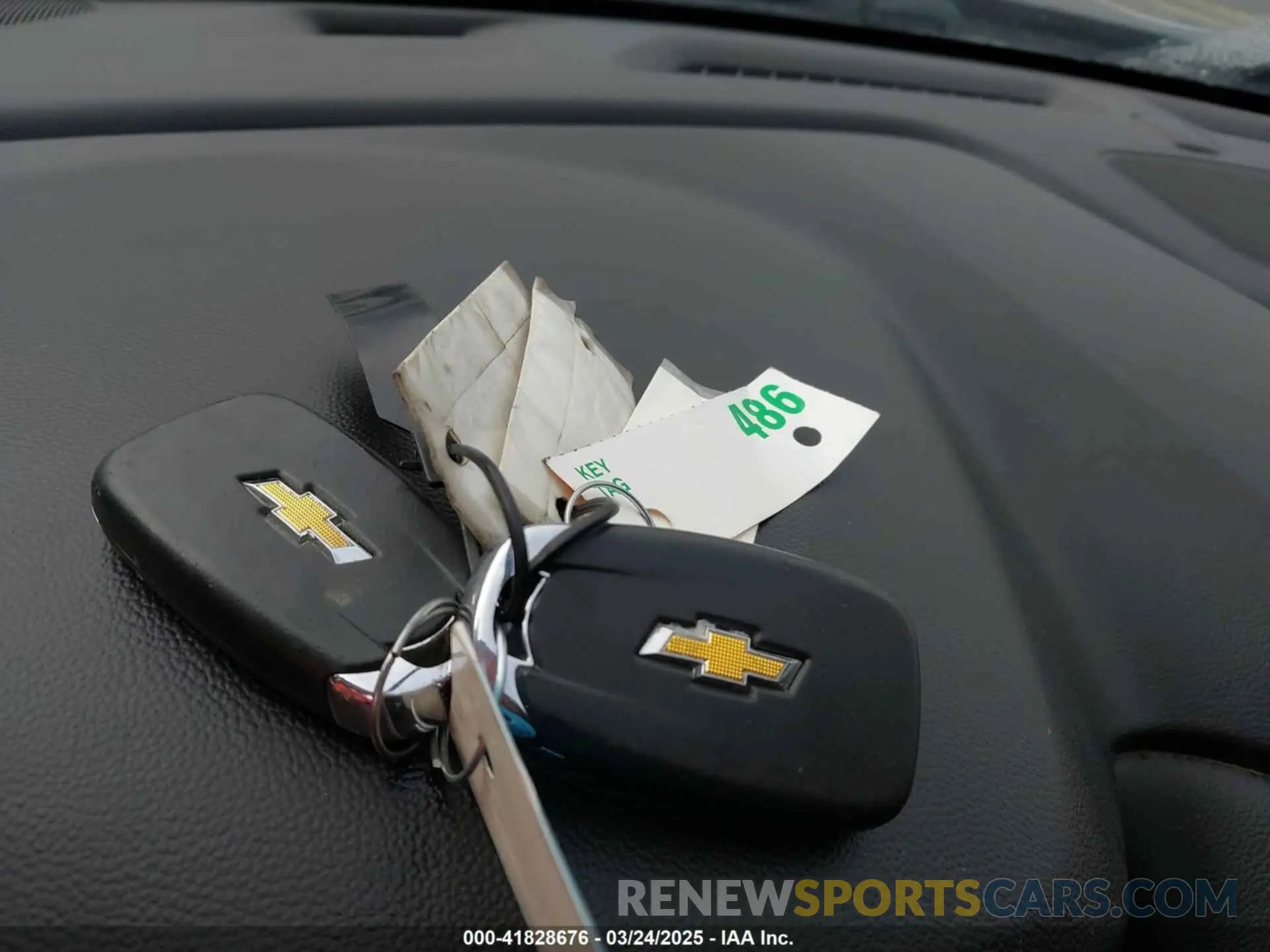11 Фотография поврежденного автомобиля 1GNERKKW4KJ148388 CHEVROLET TRAVERSE 2019
