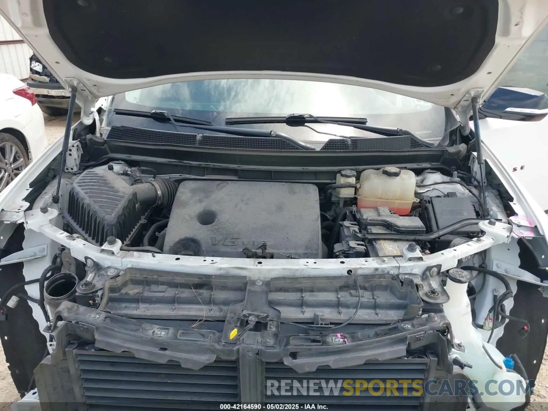 10 Photograph of a damaged car 1GNERKKW5KJ287770 CHEVROLET TRAVERSE 2019