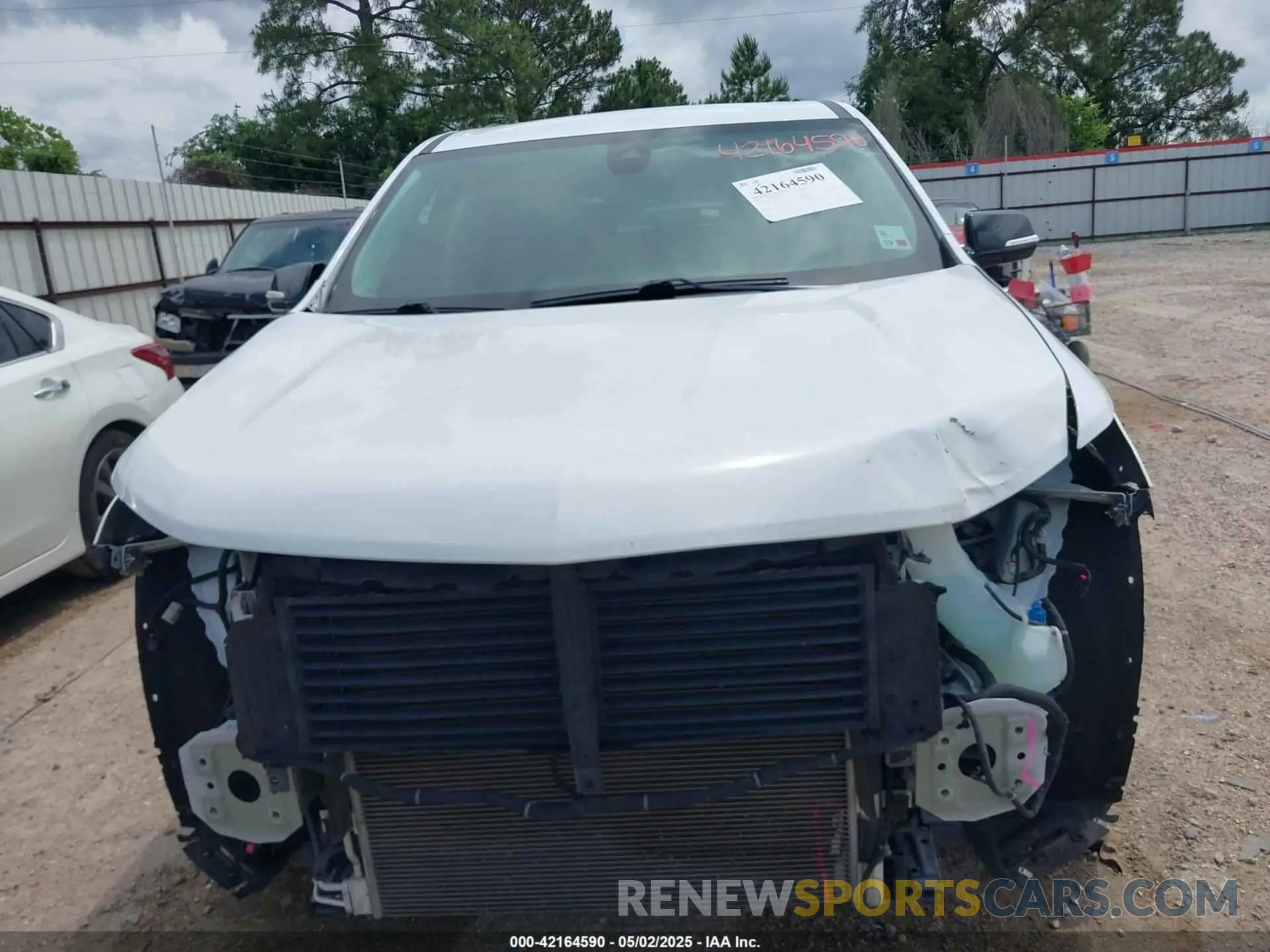 13 Photograph of a damaged car 1GNERKKW5KJ287770 CHEVROLET TRAVERSE 2019