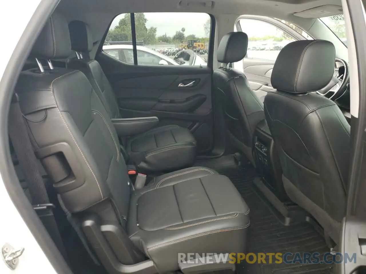 11 Фотография поврежденного автомобиля 1GNERKKW8KJ191938 CHEVROLET TRAVERSE 2019