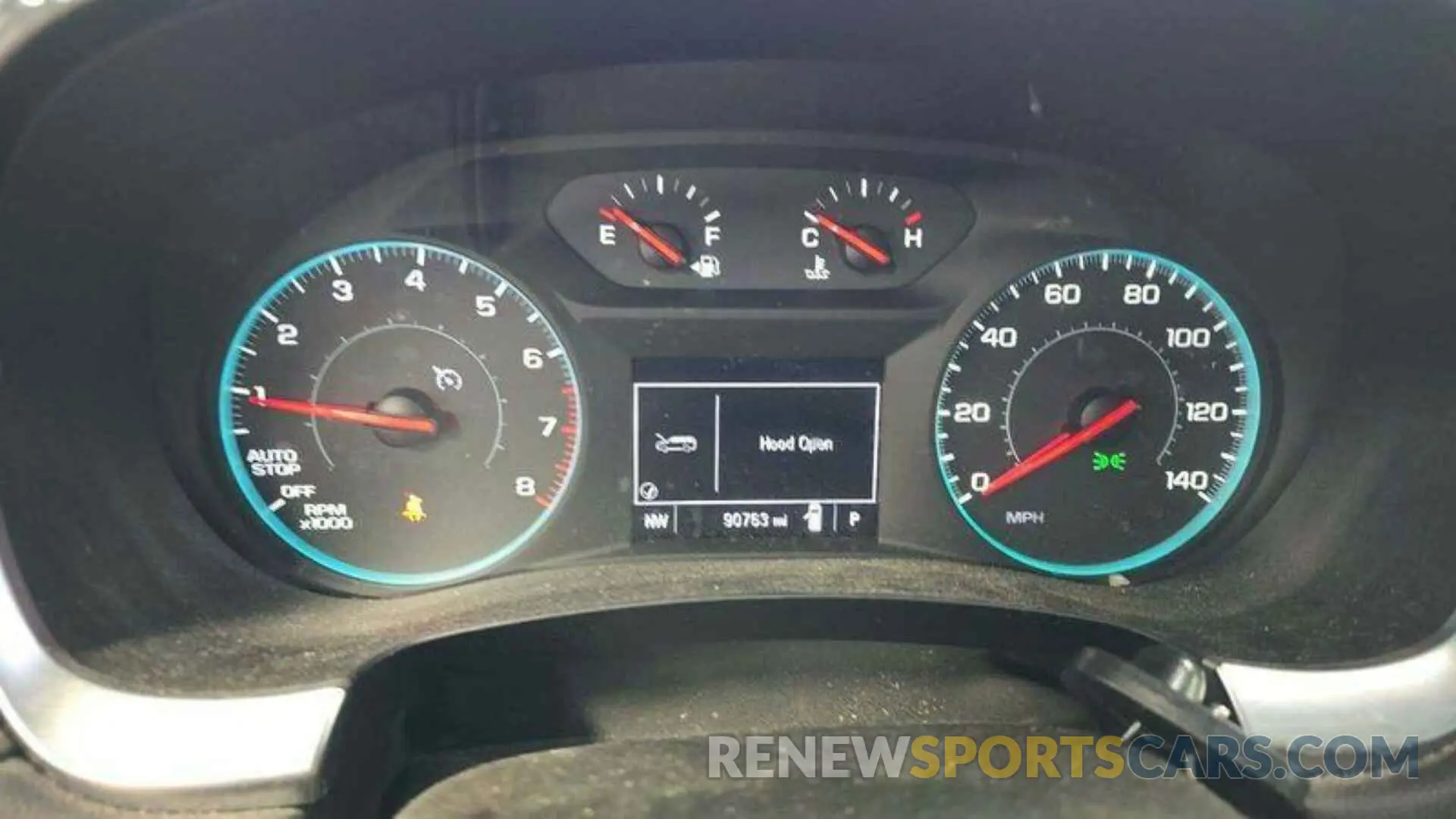 5 Photograph of a damaged car 1GNERMKW2KJ218773 CHEVROLET TRAVERSE 2019