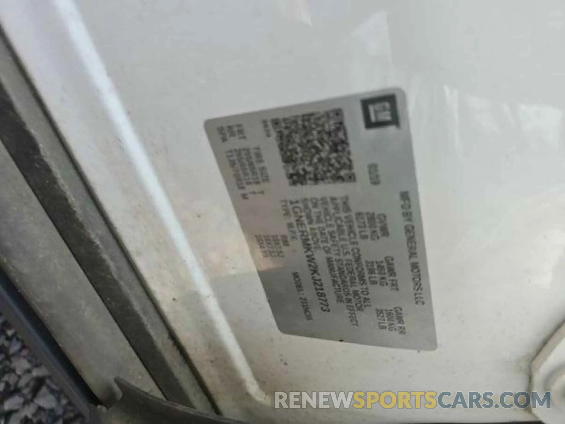 6 Photograph of a damaged car 1GNERMKW2KJ218773 CHEVROLET TRAVERSE 2019