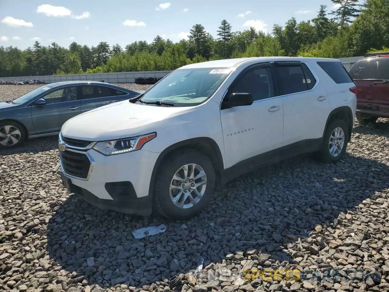 1 Photograph of a damaged car 1GNEVFKW2KJ185667 CHEVROLET TRAVERSE 2019