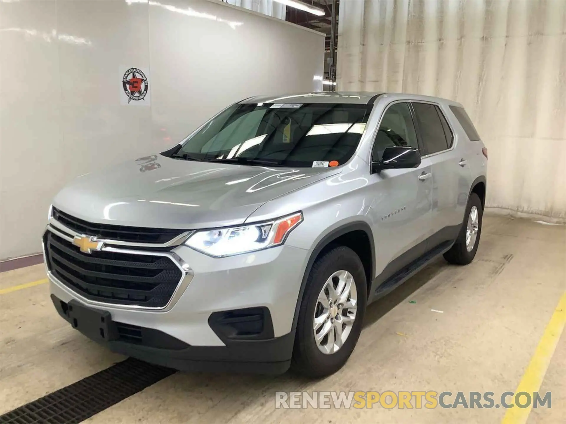 13 Photograph of a damaged car 1GNEVFKW6KJ173280 CHEVROLET TRAVERSE 2019