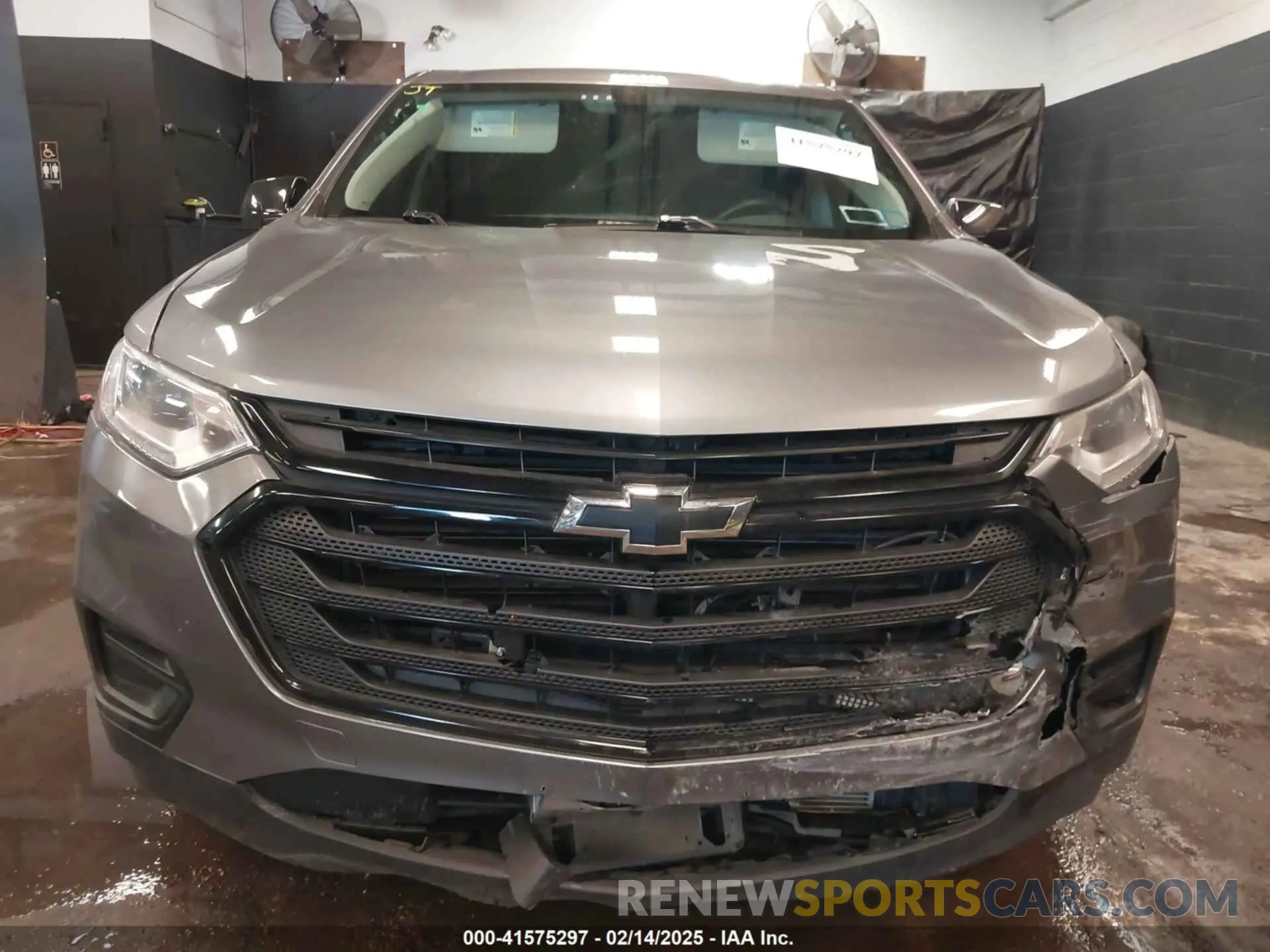 12 Photograph of a damaged car 1GNEVFKW7KJ244115 CHEVROLET TRAVERSE 2019