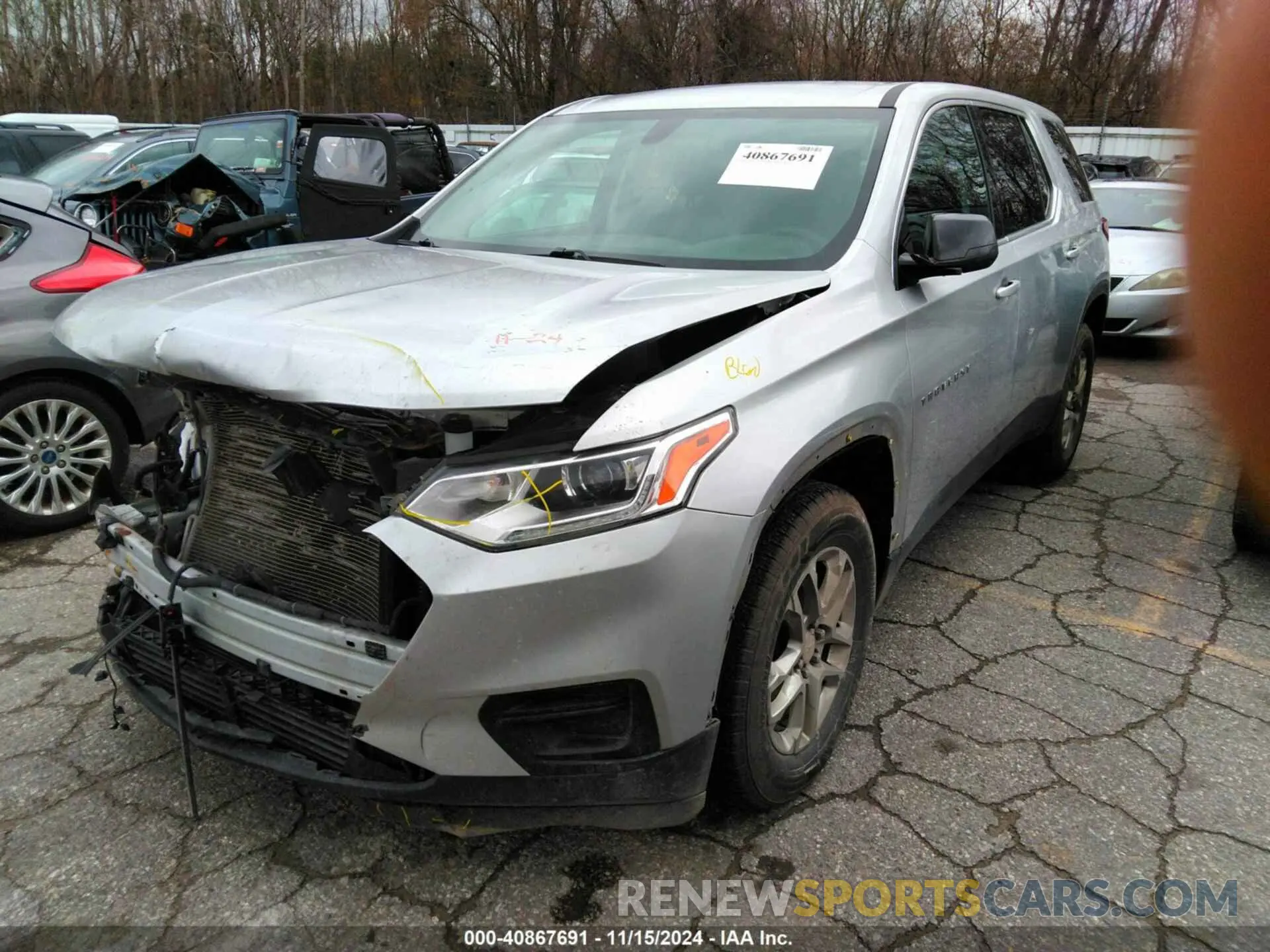 2 Фотография поврежденного автомобиля 1GNEVFKWXKJ161228 CHEVROLET TRAVERSE 2019