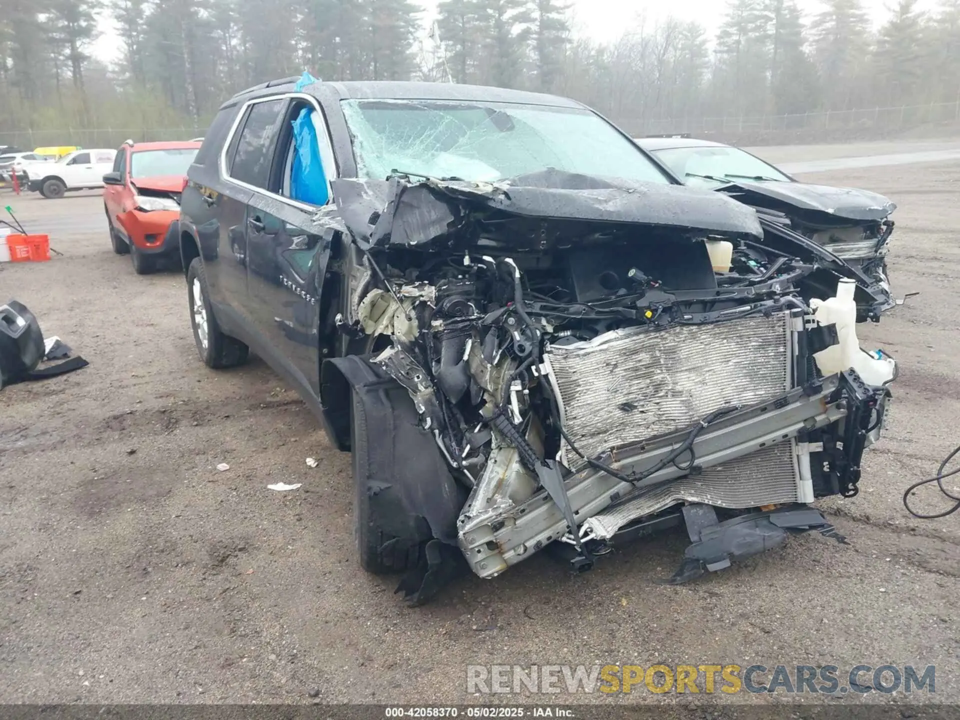 6 Photograph of a damaged car 1GNEVGKW3KJ125855 CHEVROLET TRAVERSE 2019