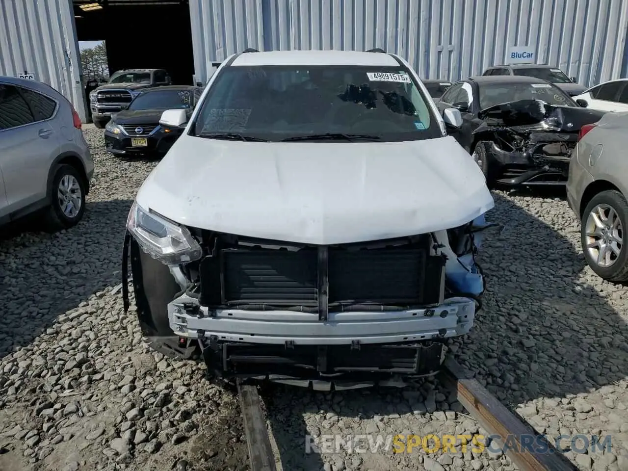 5 Photograph of a damaged car 1GNEVGKW7KJ288976 CHEVROLET TRAVERSE 2019