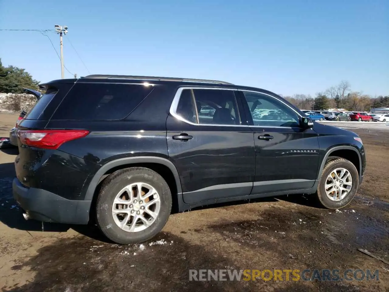 3 Photograph of a damaged car 1GNEVGKW8KJ281714 CHEVROLET TRAVERSE 2019