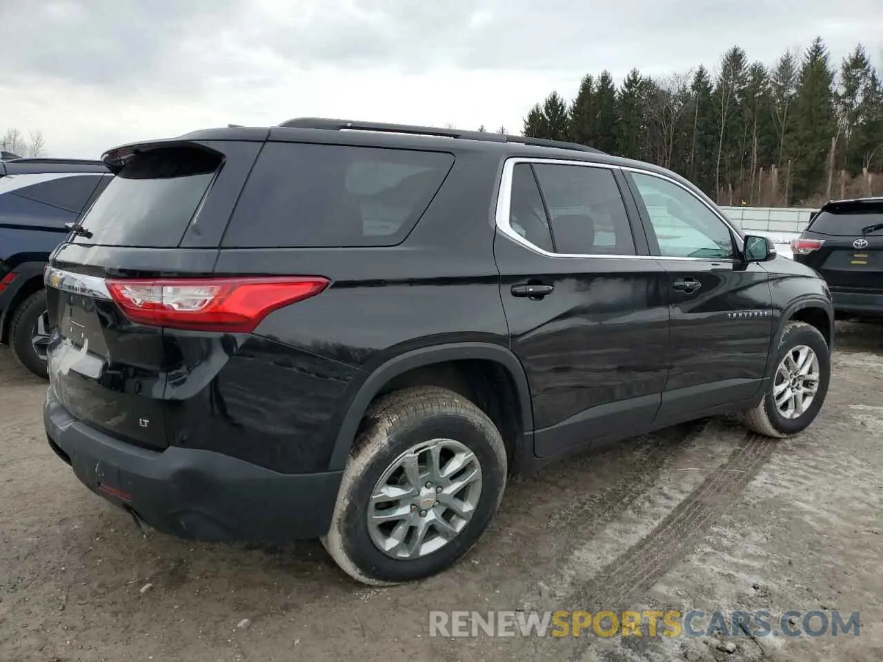 3 Фотография поврежденного автомобиля 1GNEVGKW9KJ116318 CHEVROLET TRAVERSE 2019