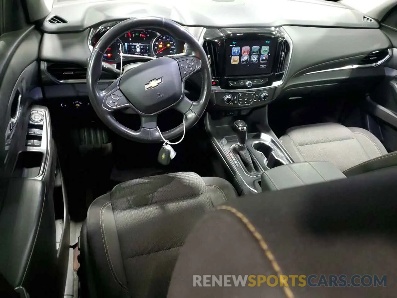 8 Фотография поврежденного автомобиля 1GNEVGKW9KJ236314 CHEVROLET TRAVERSE 2019