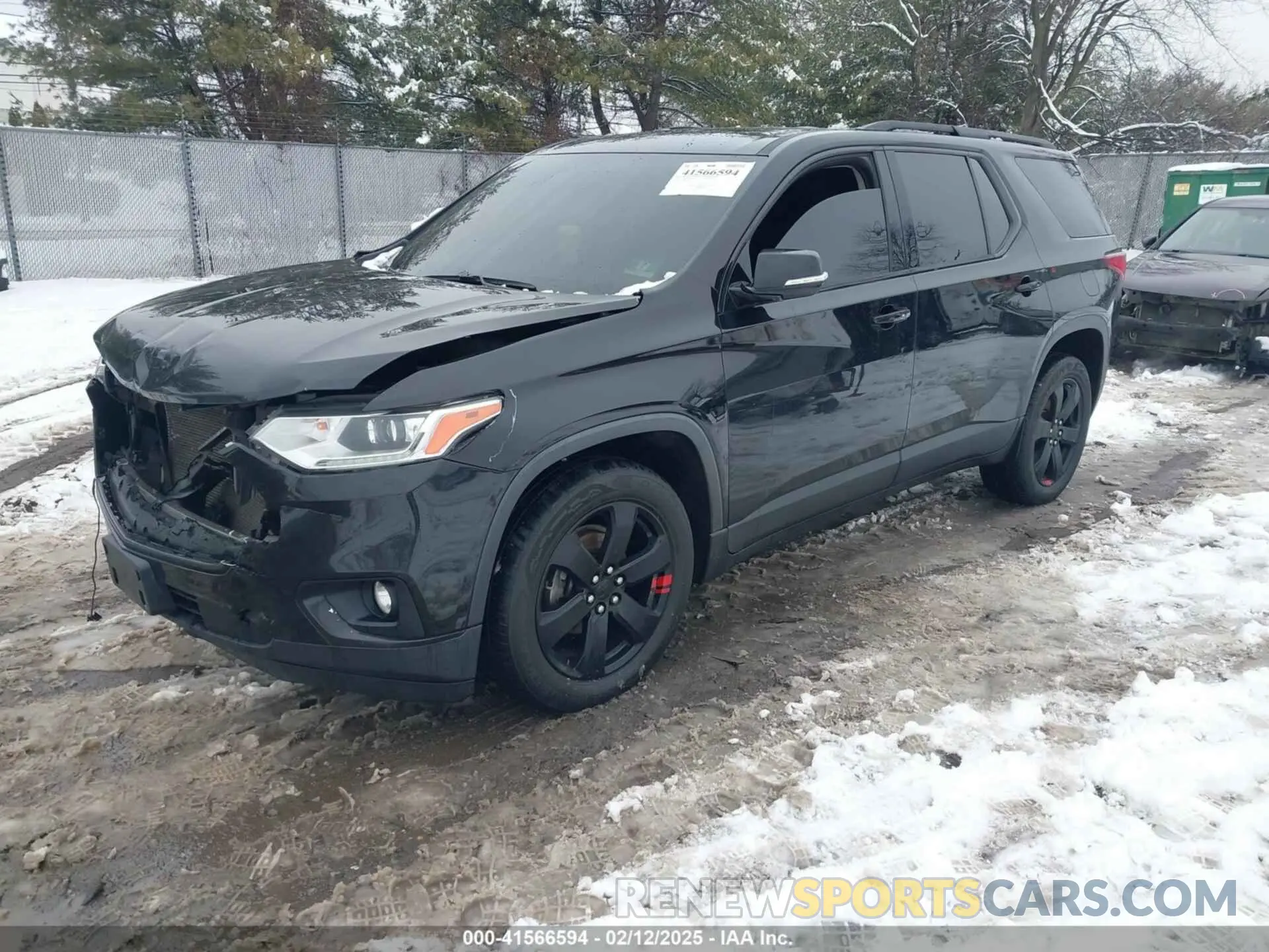 2 Photograph of a damaged car 1GNEVHKW0KJ118478 CHEVROLET TRAVERSE 2019