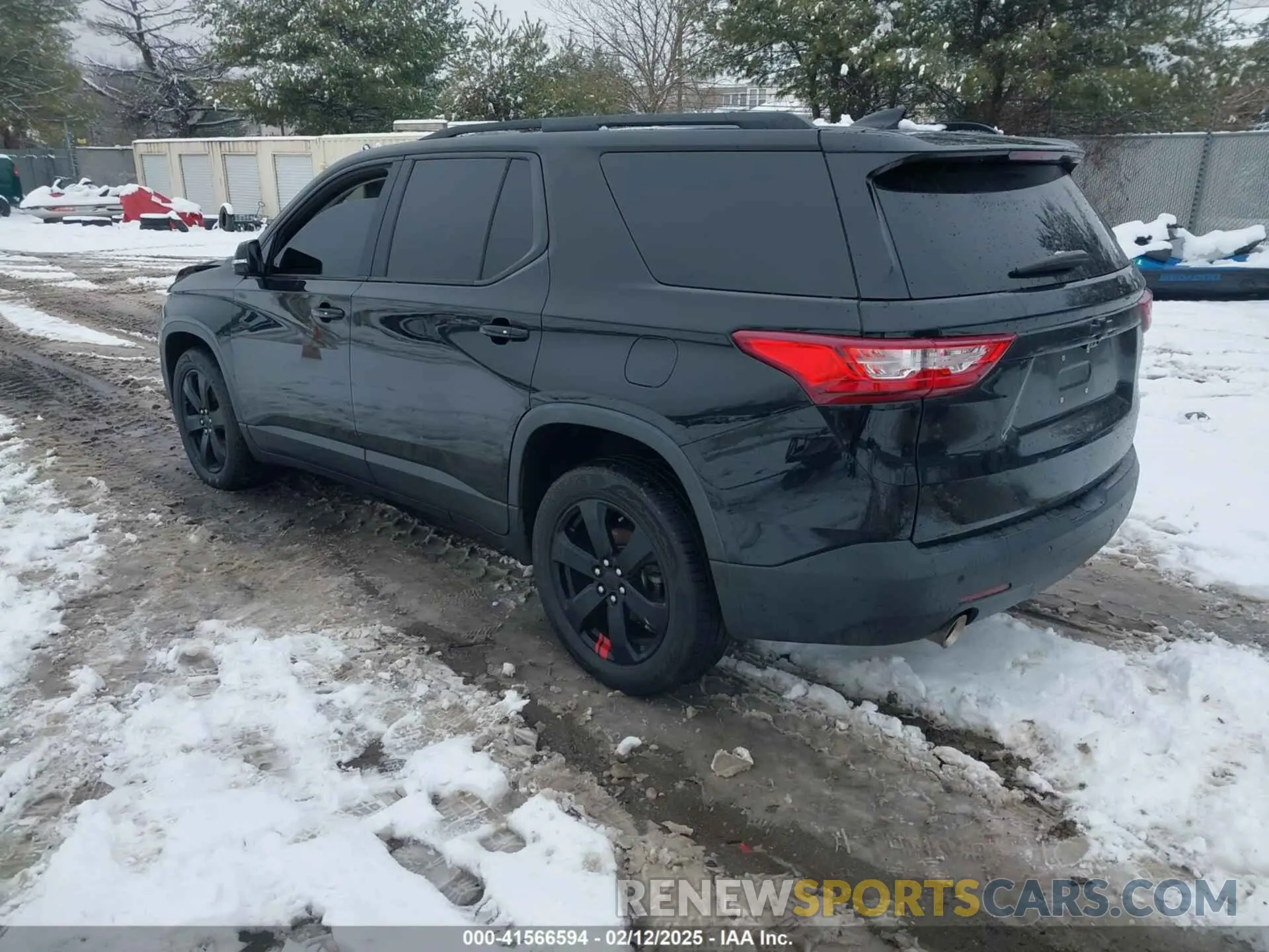 3 Photograph of a damaged car 1GNEVHKW0KJ118478 CHEVROLET TRAVERSE 2019