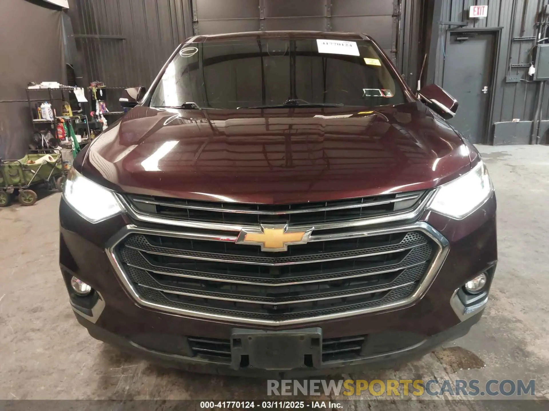 13 Photograph of a damaged car 1GNEVHKW1KJ192850 CHEVROLET TRAVERSE 2019