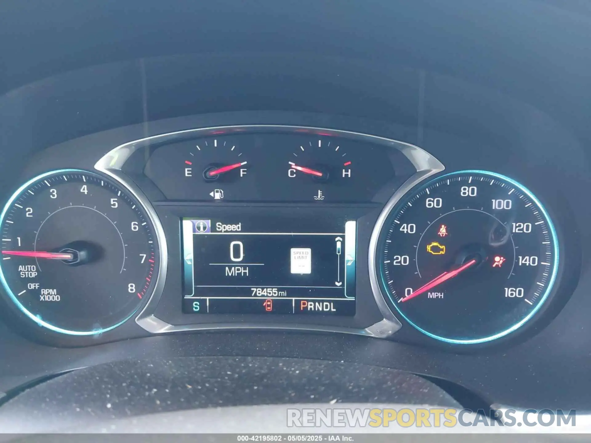 7 Photograph of a damaged car 1GNEVHKW6KJ209643 CHEVROLET TRAVERSE 2019