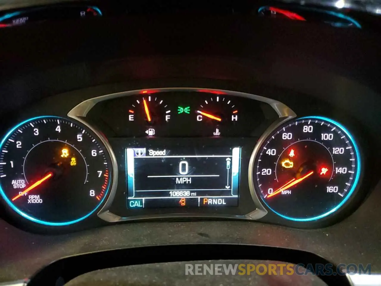 9 Photograph of a damaged car 1GNEVHKW9KJ205201 CHEVROLET TRAVERSE 2019