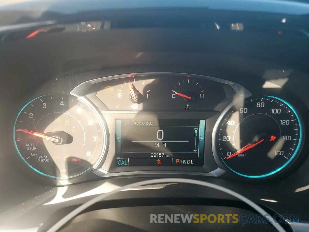 9 Photograph of a damaged car 1GNEVHKW9KJ298463 CHEVROLET TRAVERSE 2019