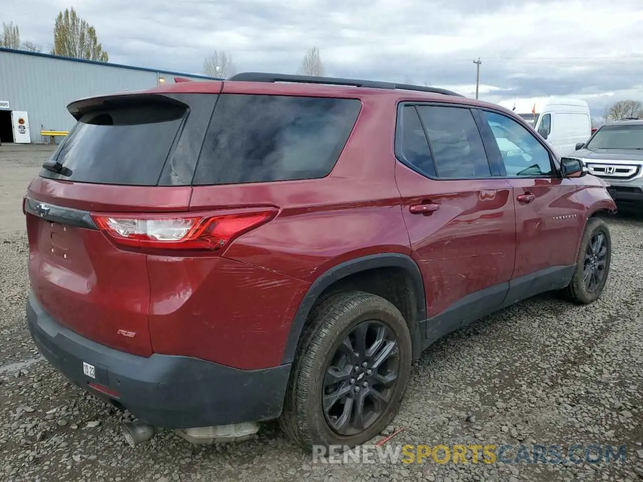 3 Фотография поврежденного автомобиля 1GNEVJKW4KJ127353 CHEVROLET TRAVERSE 2019