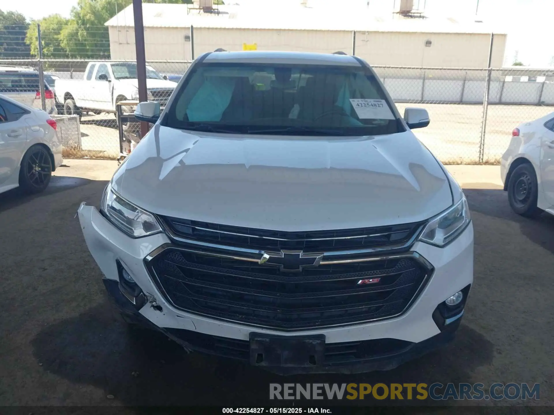 12 Фотография поврежденного автомобиля 1GNEVJKW9KJ238366 CHEVROLET TRAVERSE 2019