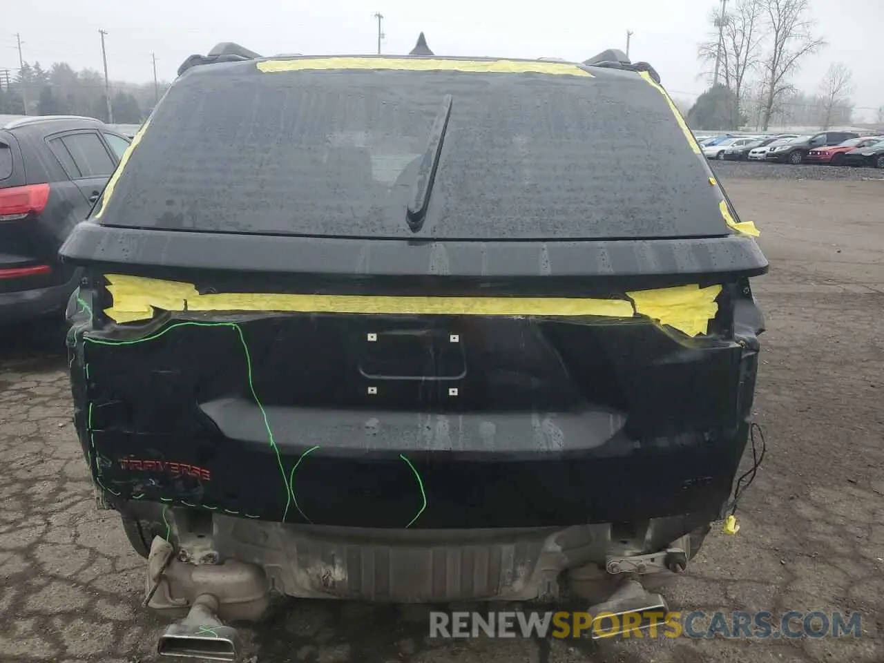 6 Photograph of a damaged car 1GNEVKKW0KJ262478 CHEVROLET TRAVERSE 2019