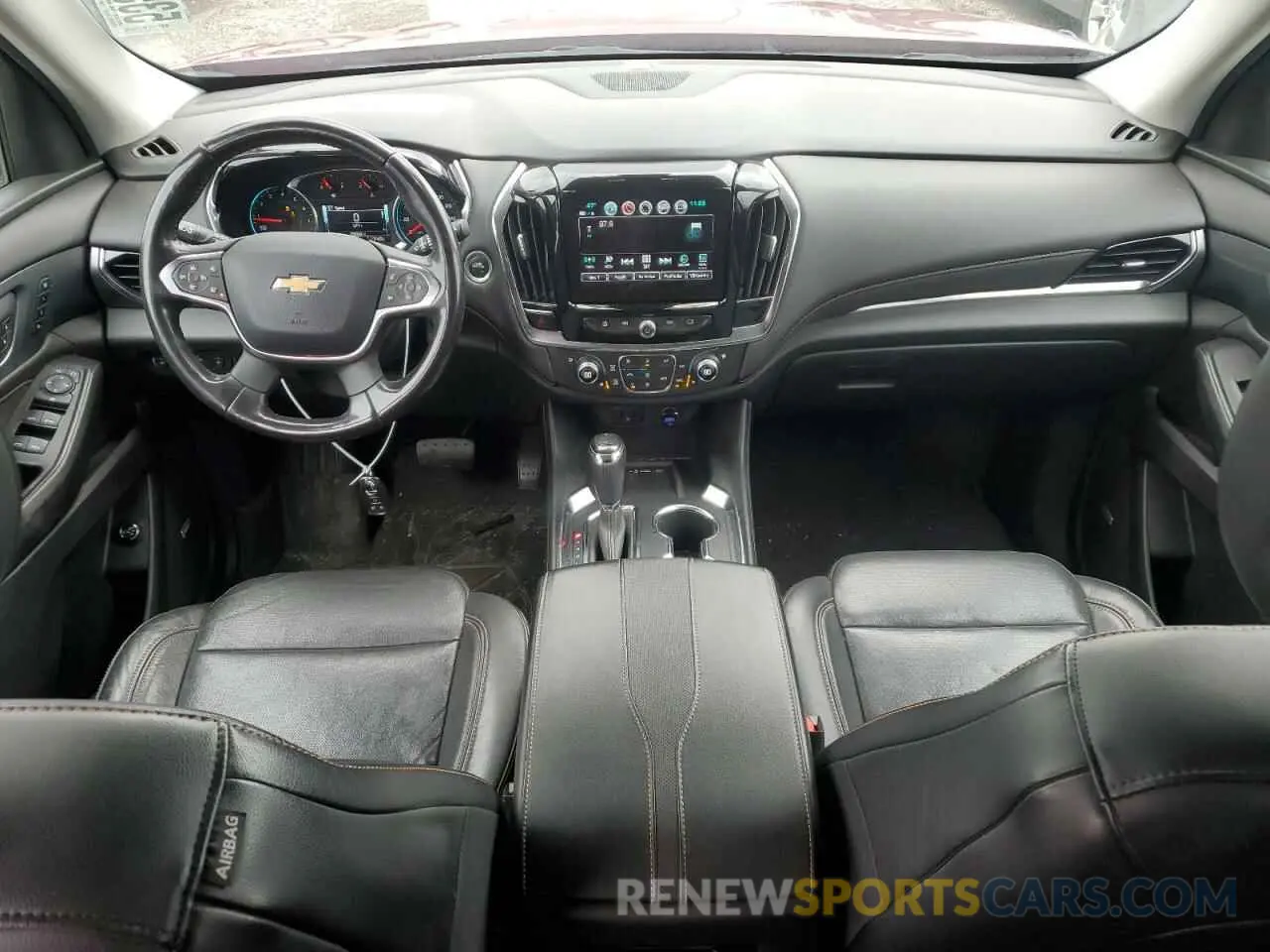 8 Фотография поврежденного автомобиля 1GNEVKKW1KJ162308 CHEVROLET TRAVERSE 2019
