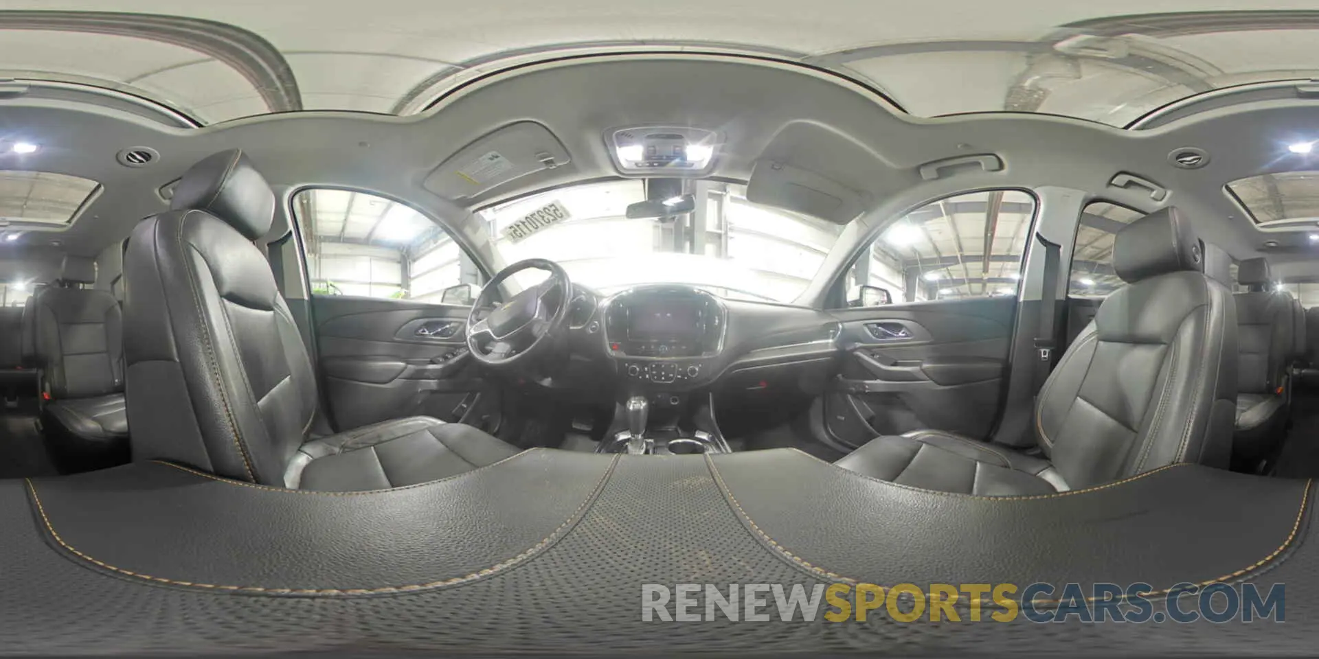 15 Photograph of a damaged car 1GNEVKKW2KJ116471 CHEVROLET TRAVERSE 2019