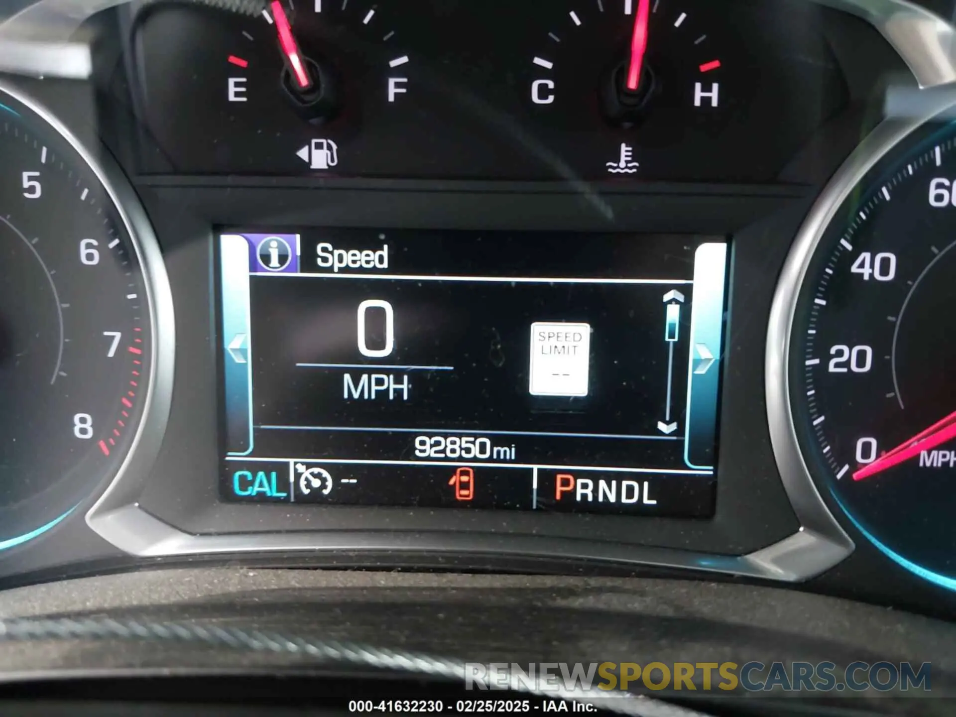 15 Фотография поврежденного автомобиля 1GNEVKKW3KJ281770 CHEVROLET TRAVERSE 2019