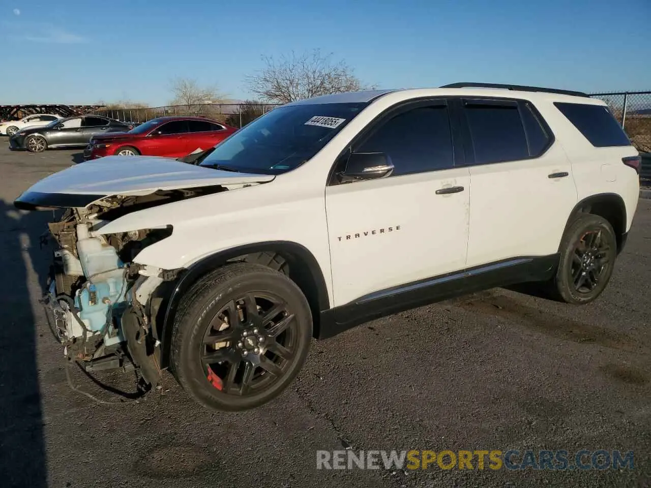 1 Photograph of a damaged car 1GNEVKKW5KJ280250 CHEVROLET TRAVERSE 2019