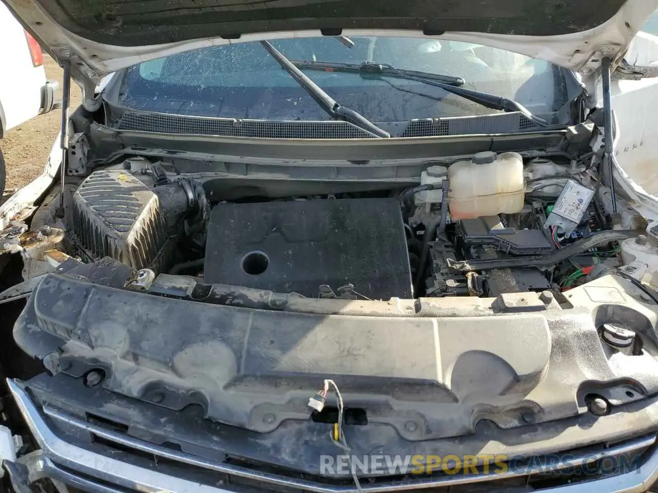 12 Photograph of a damaged car 1GNEVKKWXKJ271611 CHEVROLET TRAVERSE 2019
