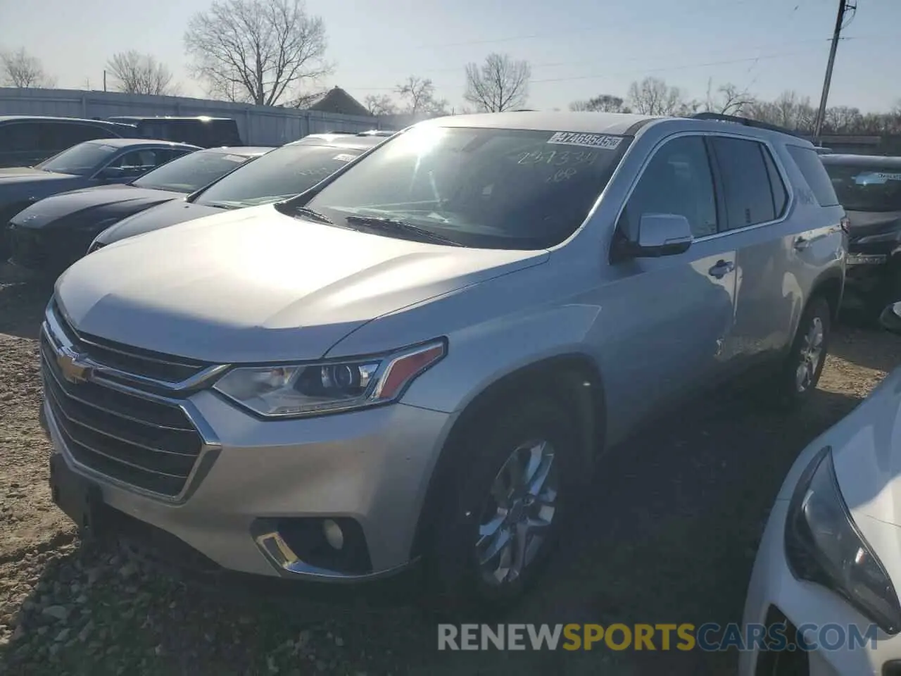 1 Photograph of a damaged car 1GNEVMKW0KJ237334 CHEVROLET TRAVERSE 2019