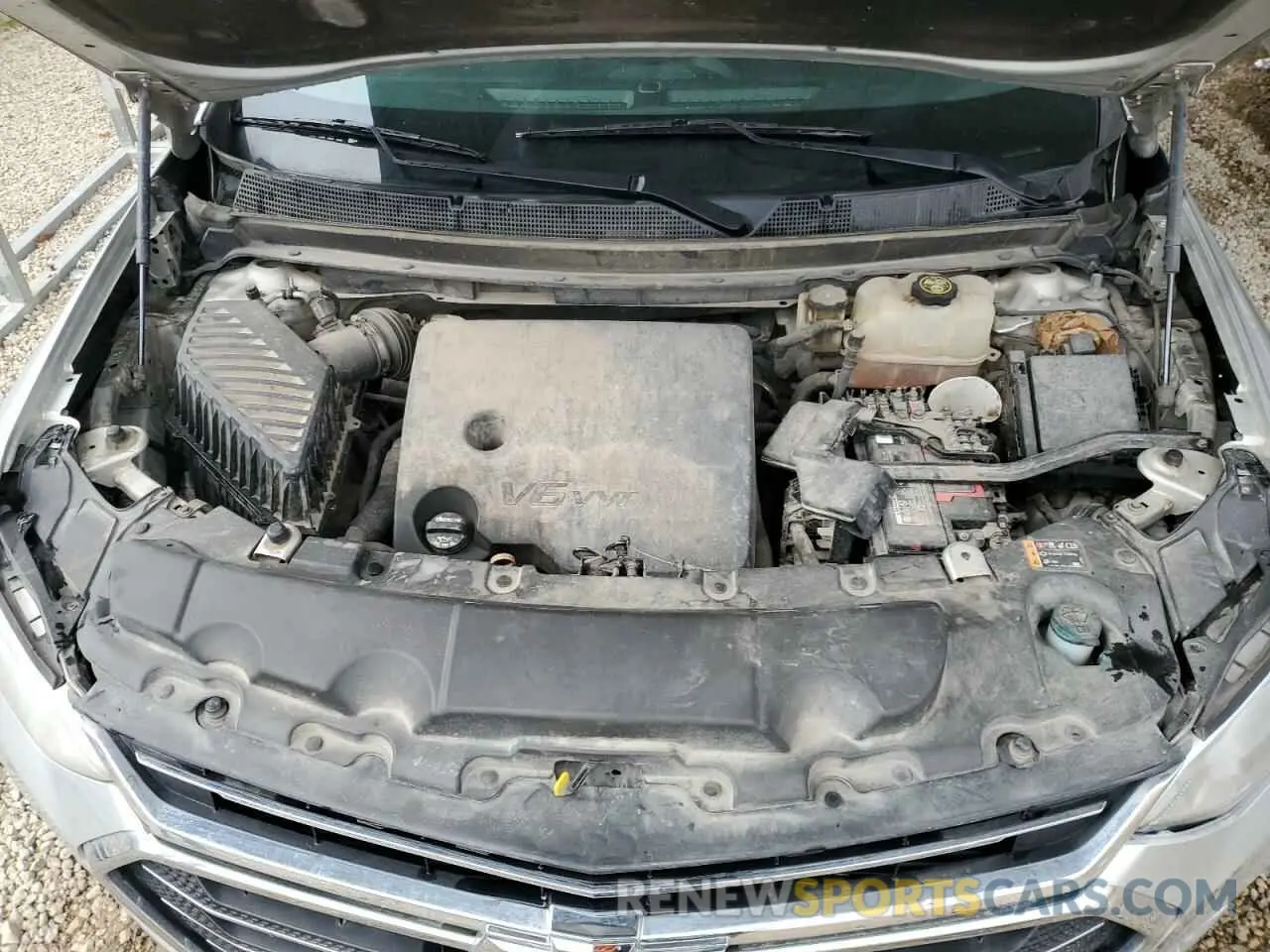 12 Photograph of a damaged car 1GNEVMKW0KJ237334 CHEVROLET TRAVERSE 2019